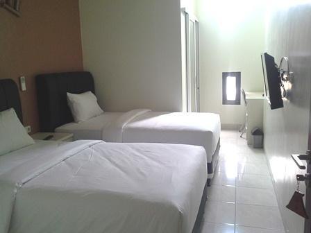 Asoka Inn Bandung Extérieur photo