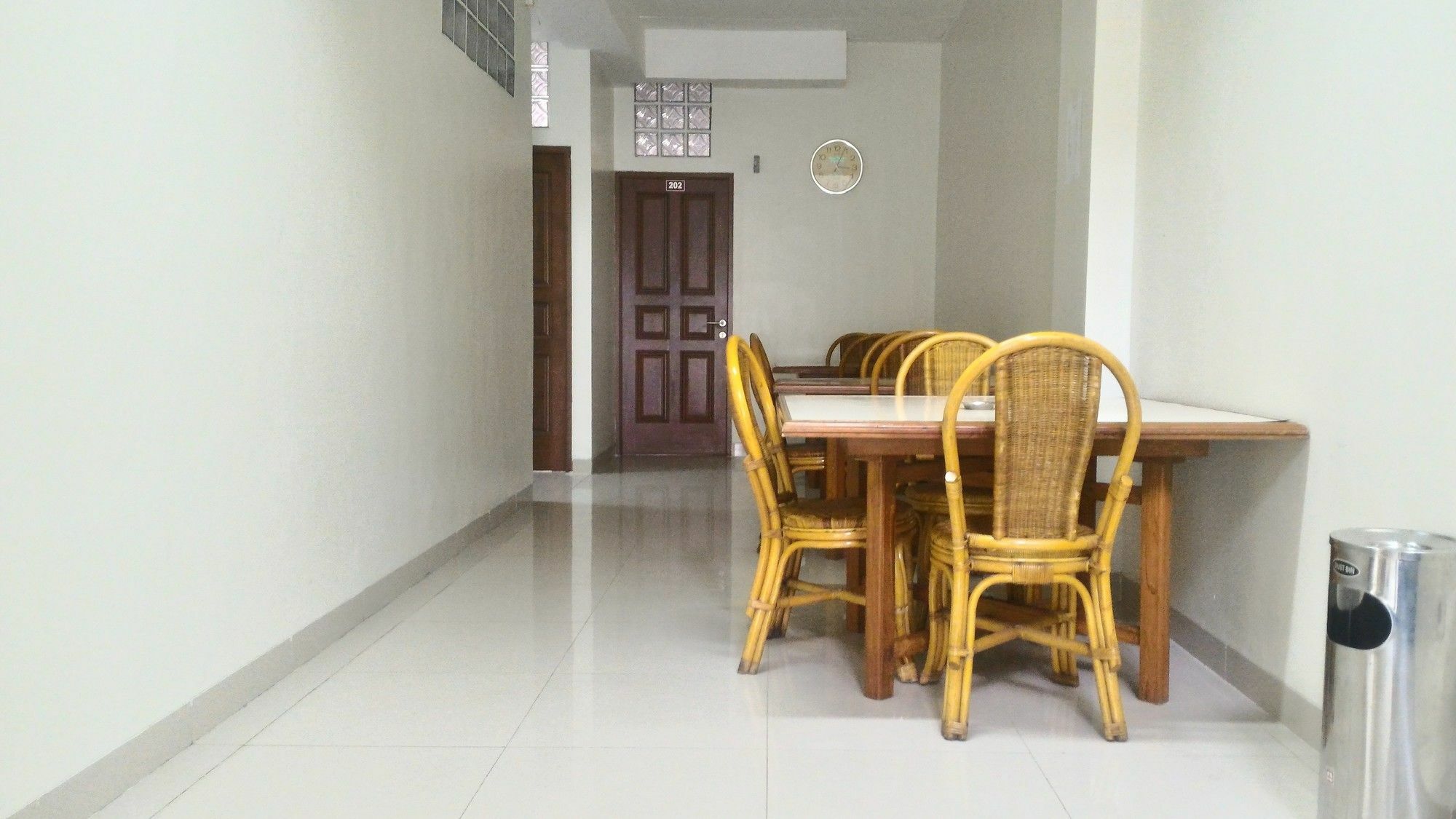 Asoka Inn Bandung Extérieur photo